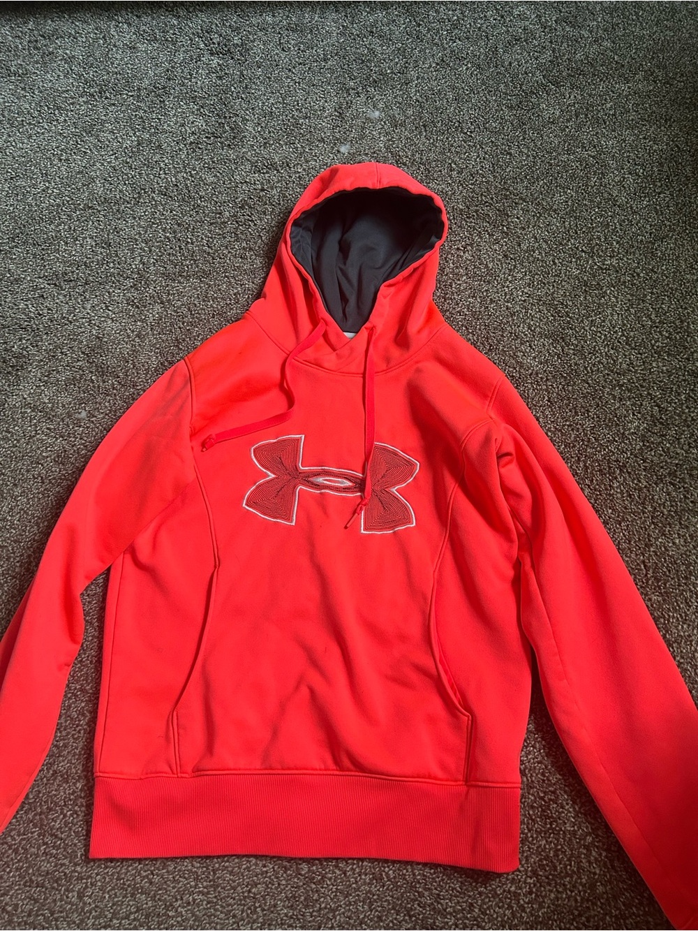Under Armour Red Pullover Hoodie with Contrast Lined Hood